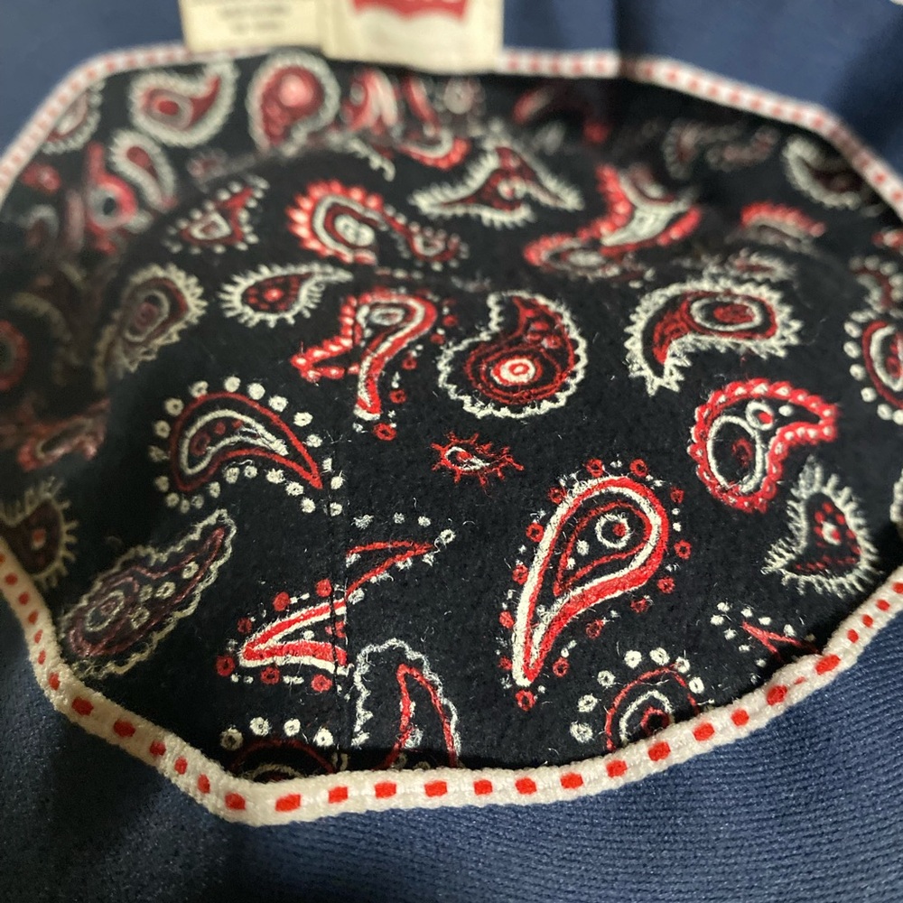 Levi's Blue jean Bandana Print drivers cap